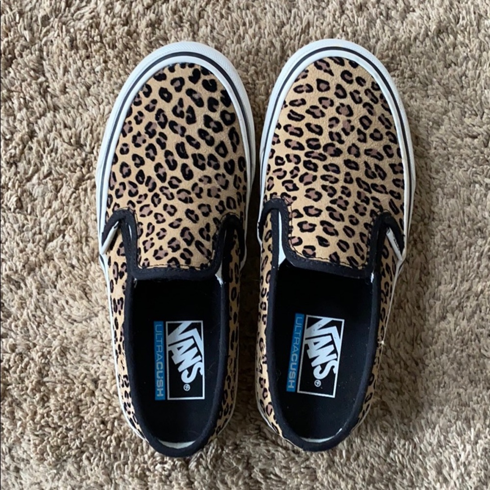 Vans Ultracush Leopard Slip Ons